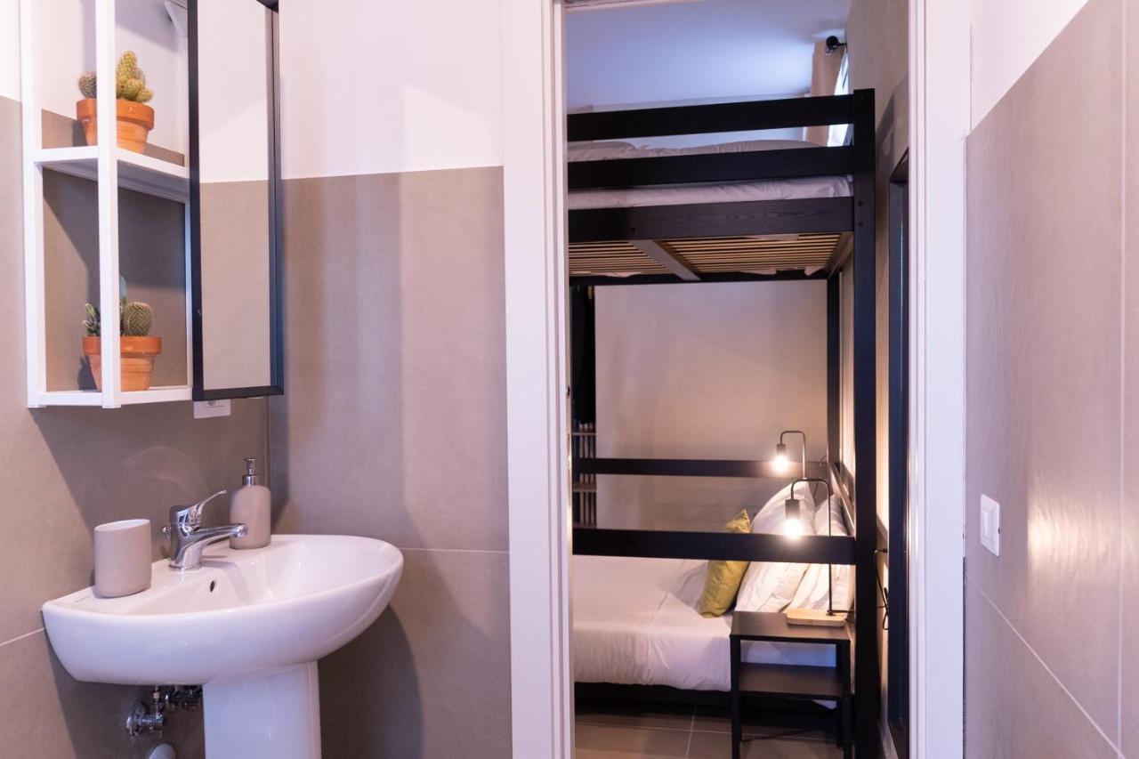 Apartament Tiny Daisy House Neapol Zewnętrze zdjęcie