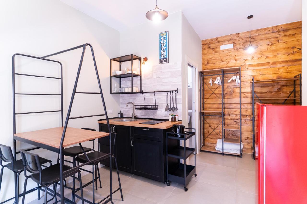 Apartament Tiny Daisy House Neapol Zewnętrze zdjęcie