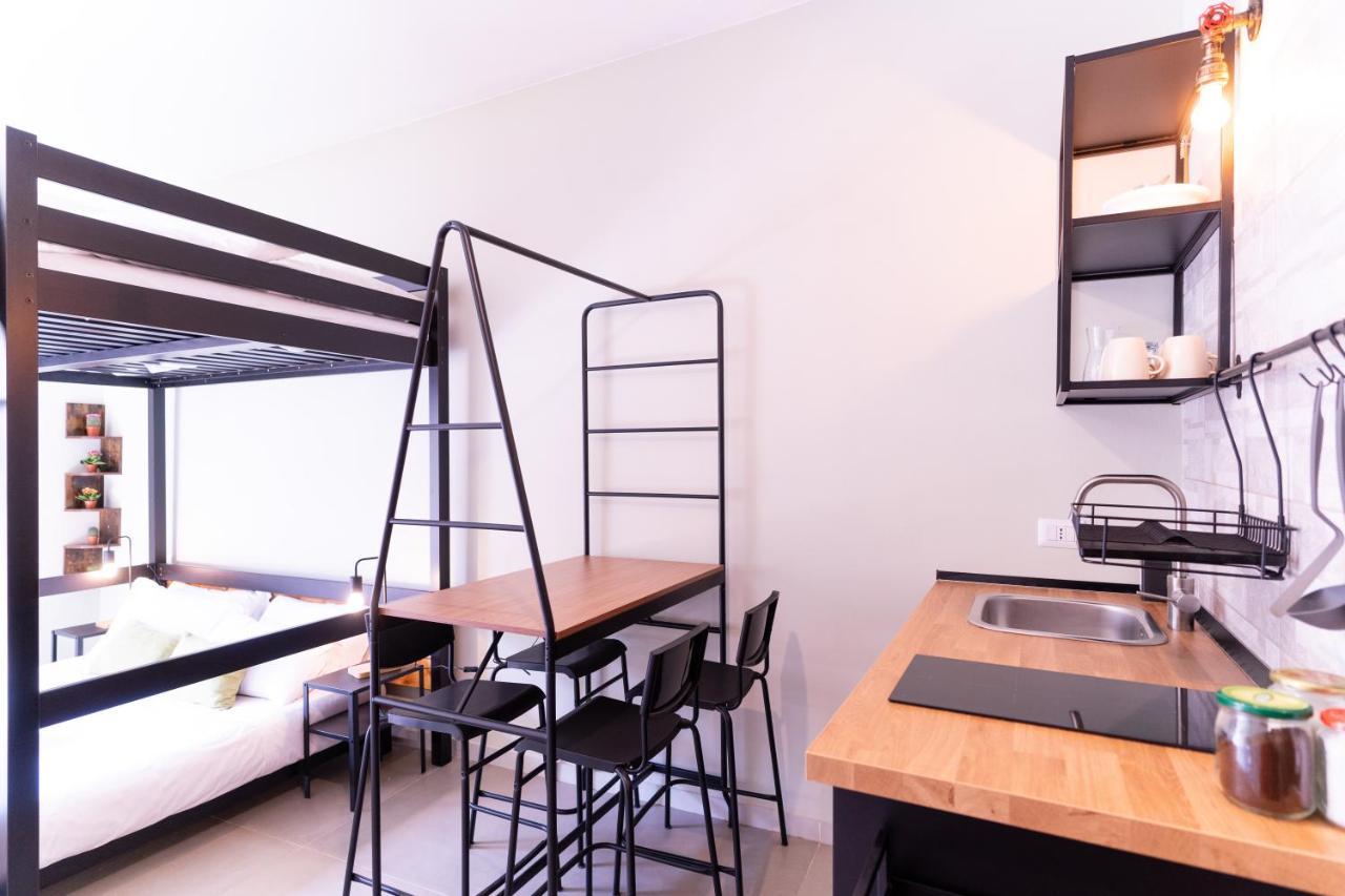 Apartament Tiny Daisy House Neapol Zewnętrze zdjęcie