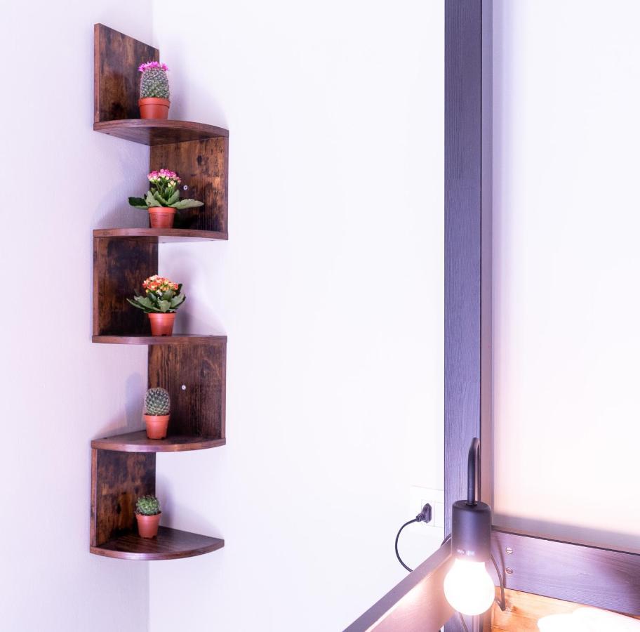 Apartament Tiny Daisy House Neapol Zewnętrze zdjęcie