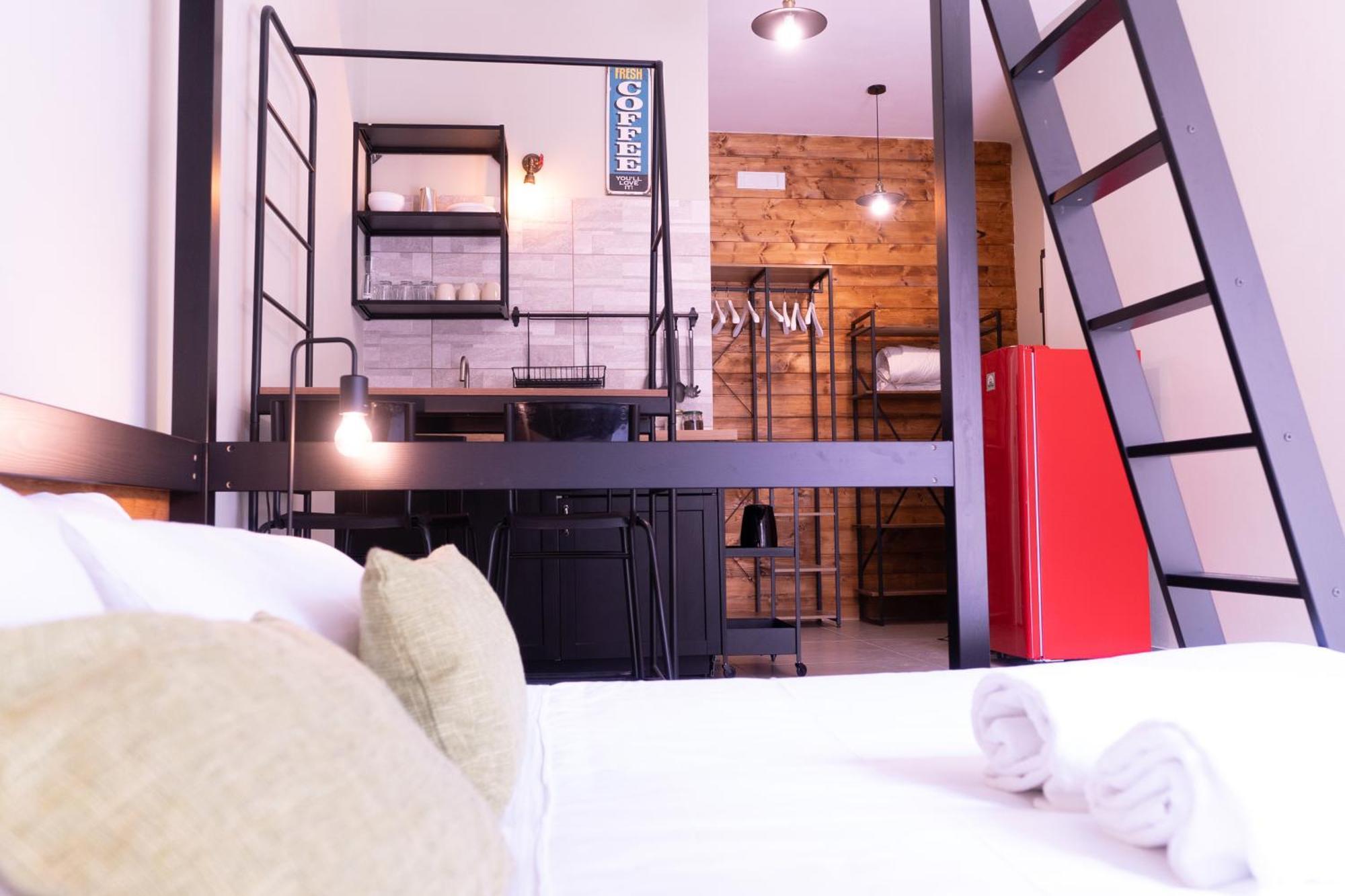 Apartament Tiny Daisy House Neapol Zewnętrze zdjęcie